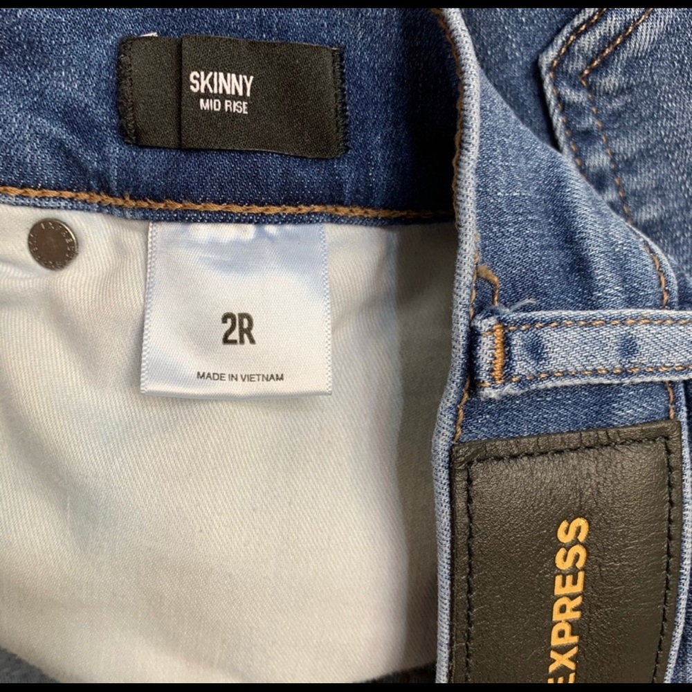 Express Mid Rise Skinny Jeans - Picture 4 of 5